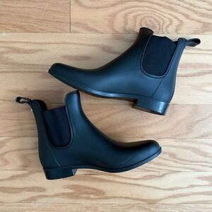 Sam Edelman Black Tinsley Chelsea Rain Boots – Size 7